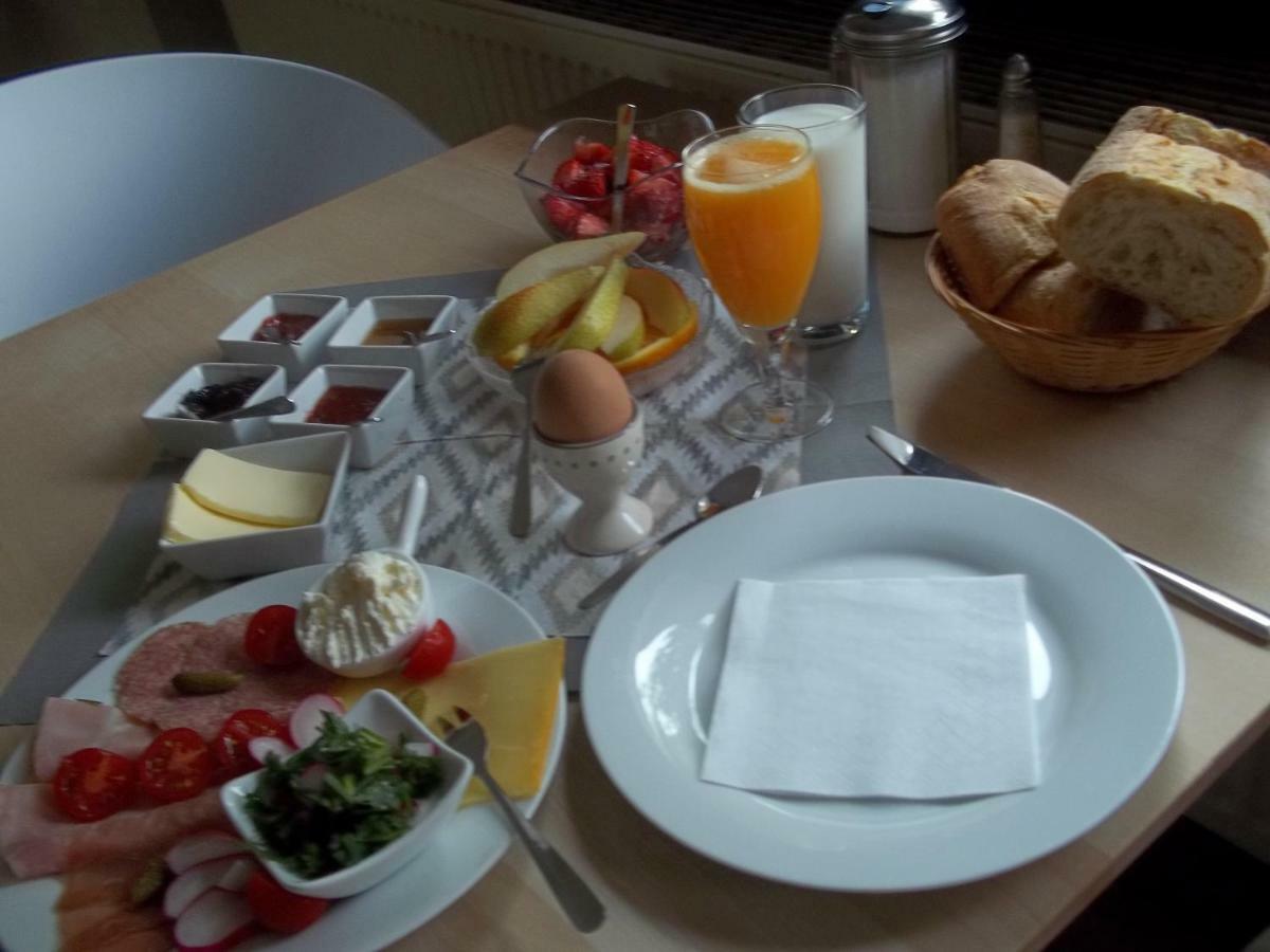 Bed and Breakfast "Frosch & Fisch" Himmelpfort Exterior foto