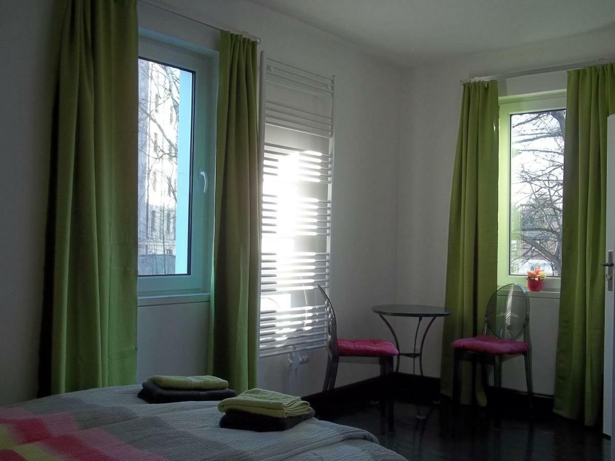 Bed and Breakfast "Frosch & Fisch" Himmelpfort Exterior foto